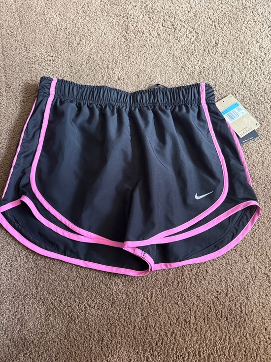 Nike Pants - Nike Tempo Women’s Black Athletic Shorts with Pink Trim Size M NWT